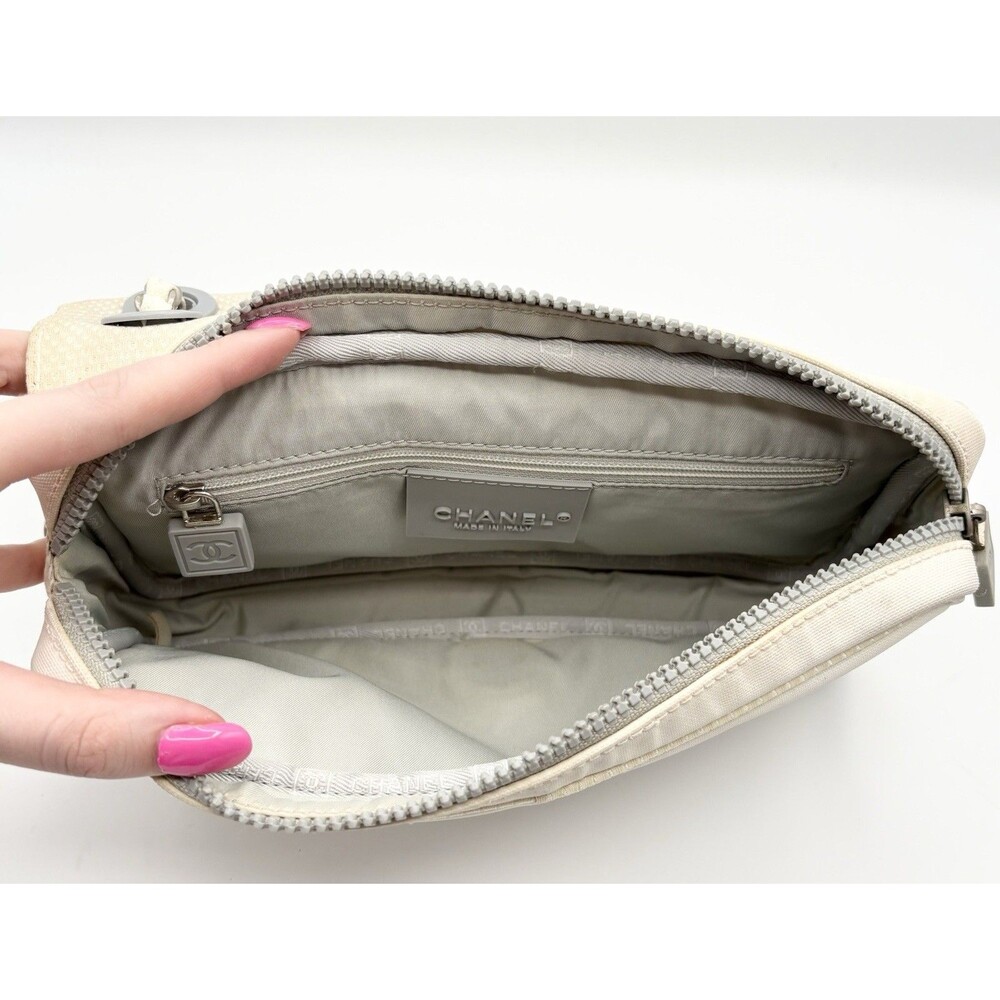 Chanel White & Blue Floral Print Nylon Canvas Sport CC Flap Bag Vintage Y2K - Picture 10 of 16